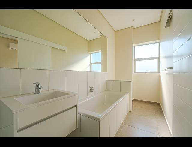 3 BEDROOM APARTMENT FOR SALE IN ZULULAMI LUXURY COASTAL ESTATE